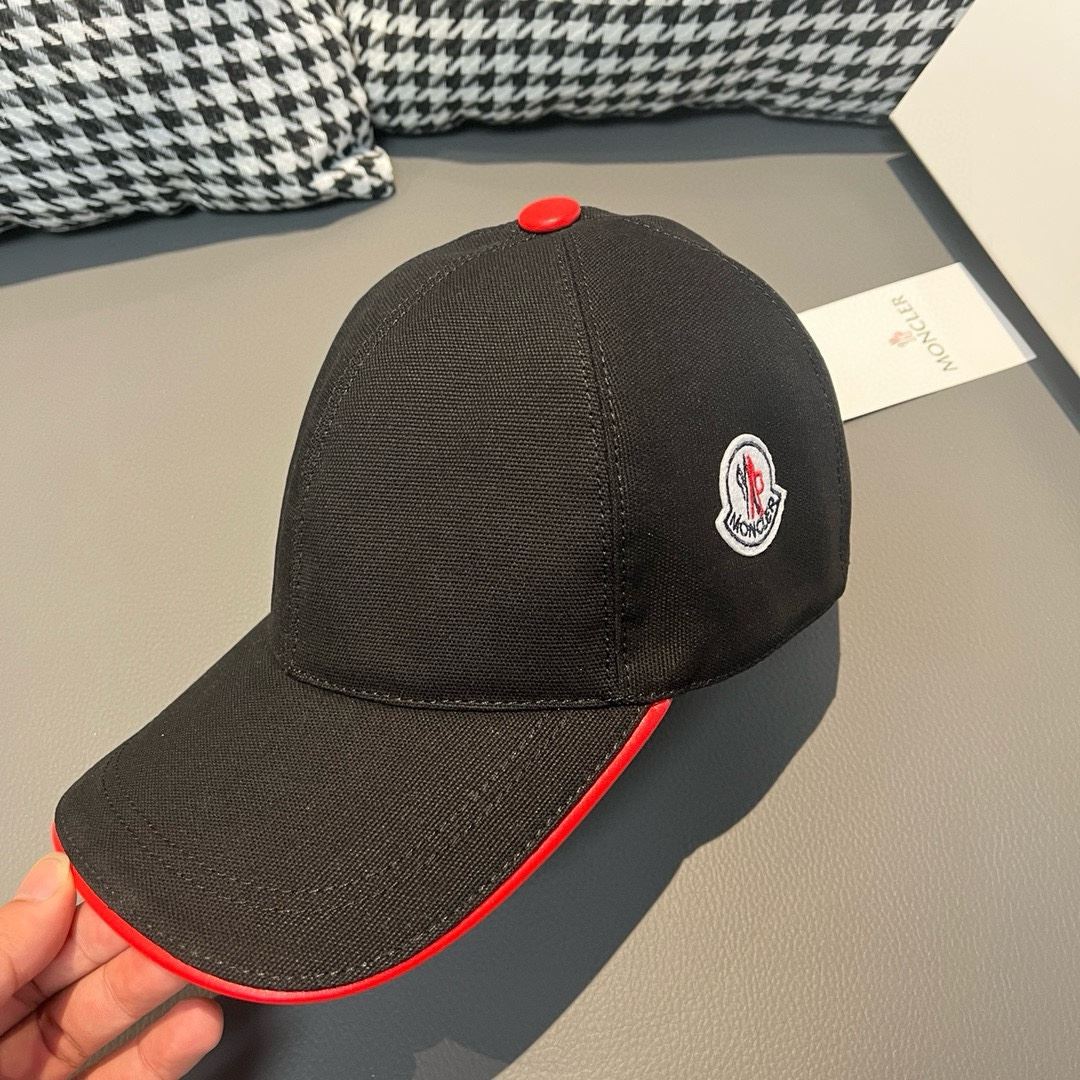 Moncler Caps